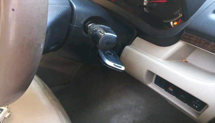 2013 Maruti Swift Dzire ZDI, Diesel, Manual, 1,22,033 km, interior