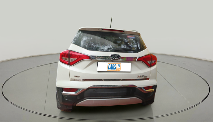 2020 Mahindra XUV300 W8 (O) 1.5 DIESEL, Diesel, Manual, 1,19,335 km, exterior