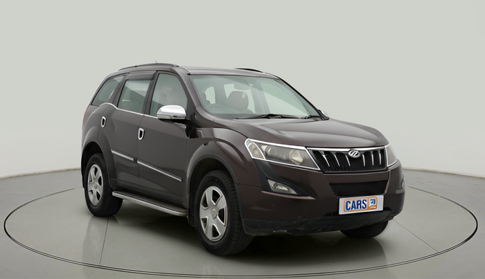 2016 Mahindra XUV500 W6, Diesel, Manual, 1,25,456 km, exterior