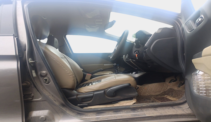 2016 Honda City 1.5L I-DTEC V, Diesel, Manual, 1,95,810 km, interior