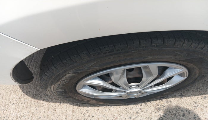 2014 Maruti Alto 800 LXI CNG, Petrol, Manual, 99,784 km, tyre