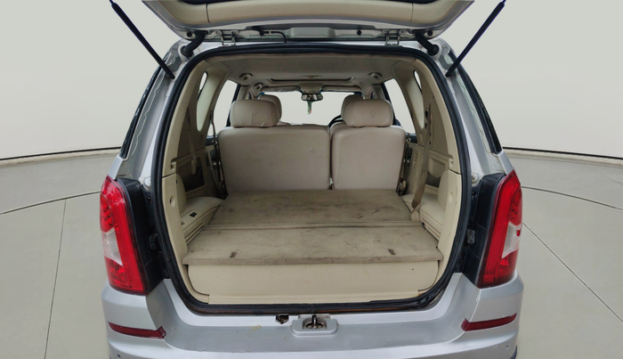 2013 Ssangyong Rexton RX7, Diesel, Automatic, 1,30,744 km, exterior