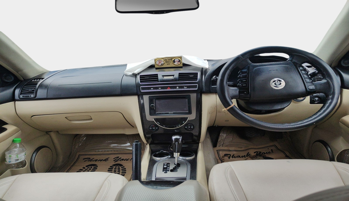 2013 Ssangyong Rexton RX7, Diesel, Automatic, 1,30,744 km, interior
