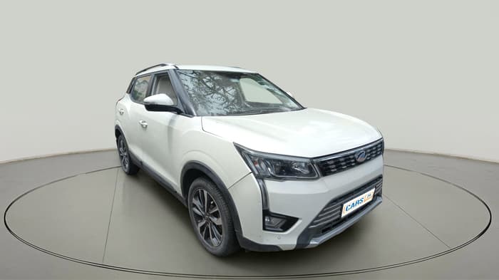 2019 Mahindra XUV300 W8 (O) 1.5 DIESEL, Diesel, Manual, 93,446 km, exterior
