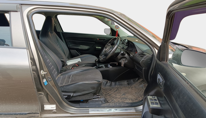 2020 Maruti Swift LXI, Petrol, Manual, 35,354 km, interior