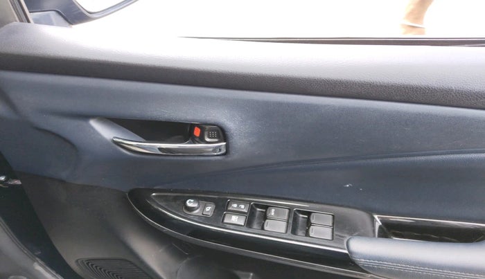 2022 Maruti Baleno ALPHA 1.2 AGS, Petrol, Automatic, 32,543 km, interior