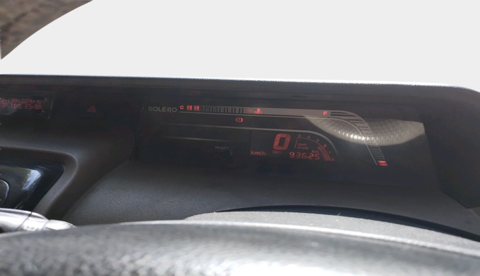 2021 Mahindra Bolero B6 (O), Diesel, Manual, 93,625 km, interior