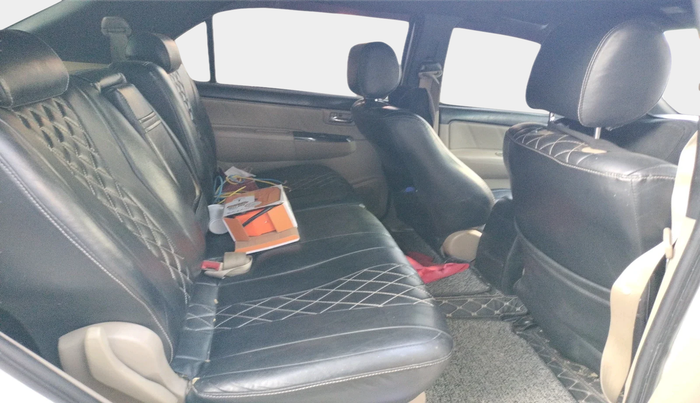 2014 Toyota Fortuner 3.0 4X4 MT, Diesel, Manual, 1,30,862 km, interior