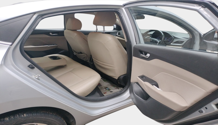 2019 Hyundai Verna 1.6 VTVT SX + AT, Petrol, Automatic, 72,000 km, interior