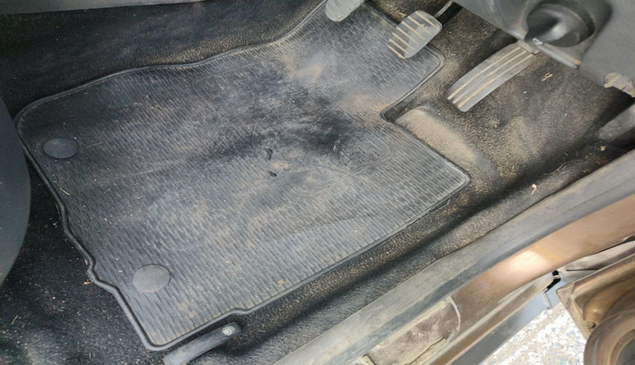 2013 Renault Duster 85 PS RXL DIESEL, Diesel, Manual, 83,375 km, interior