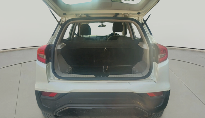 2022 Mahindra XUV300 W6 1.5 Sunroof Diesel, Diesel, Manual, 37,422 km, exterior