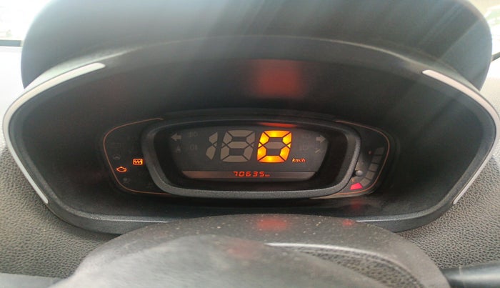 2017 Renault Kwid RXL, Petrol, Manual, 70,635 km, interior