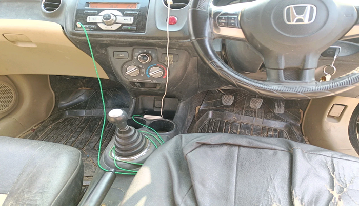 2014 Honda Amaze 1.2L I-VTEC S, Petrol, Manual, 1,13,135 km, interior