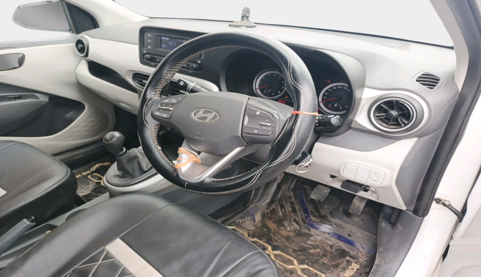 2023 Hyundai GRAND I10 NIOS MAGNA 1.2 KAPPA VTVT, Petrol, Manual, 27,980 km, interior