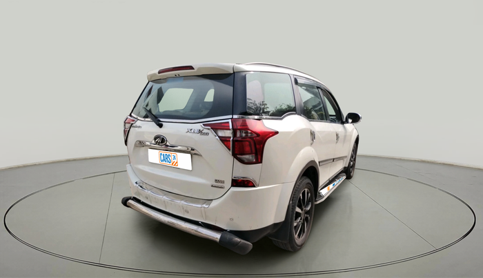 2018 Mahindra XUV500 W11 AT, Diesel, Automatic, 67,560 km, exterior