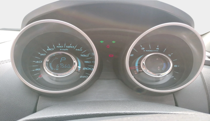 2018 Mahindra XUV500 W11 AT, Diesel, Automatic, 67,560 km, interior