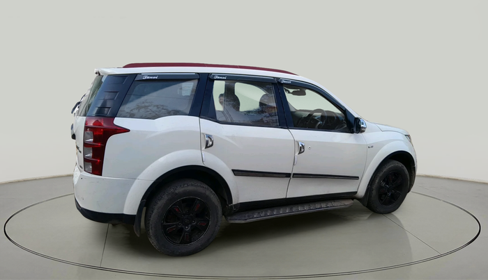 2014 Mahindra XUV500 W8, Diesel, Manual, 1,03,948 km, exterior