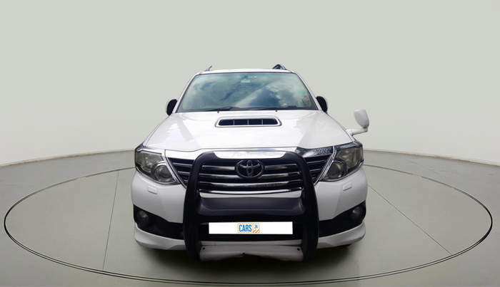2013 Toyota Fortuner 3.0 4X4 MT, Diesel, Manual, 1,85,825 km, exterior