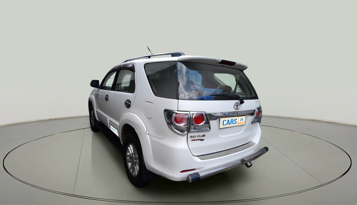 2013 Toyota Fortuner 3.0 4X4 MT, Diesel, Manual, 1,85,825 km, exterior