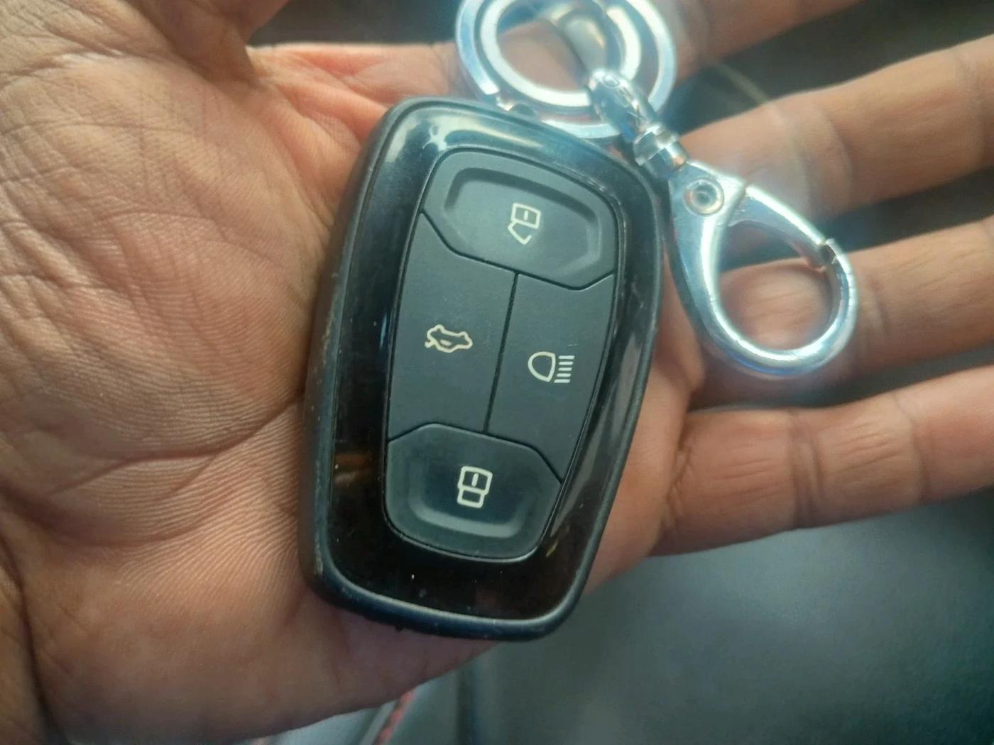 2023 Tata PUNCH ACCOMPLISHED DAZZLE SUNROOF CNG MT, CNG, Manual, 29,000 km, interior
