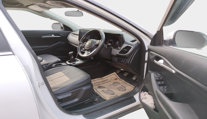 2019 KIA SELTOS HTK PLUS 1.5, Petrol, Manual, 23,554 km, interior