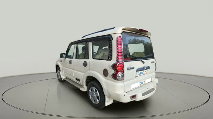 2012 Mahindra Scorpio SLE BS-III, Diesel, Manual, 1,46,459 km, exterior
