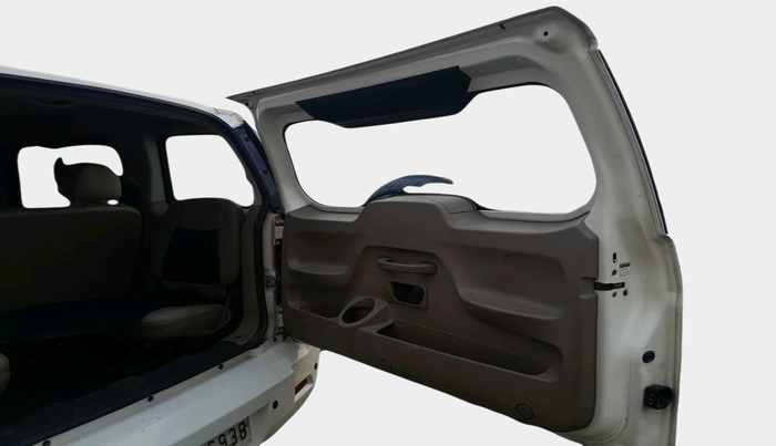 2015 Mahindra TUV300 T8, Diesel, Manual, 88,275 km, exterior