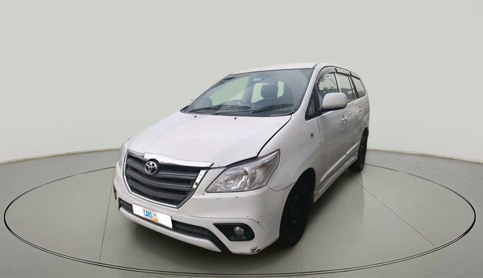 2015 Toyota Innova 2.5 GX 7 STR, Diesel, Manual, 1,09,020 km, exterior