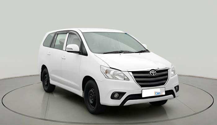 2015 Toyota Innova 2.5 GX 7 STR, Diesel, Manual, 1,09,020 km, exterior