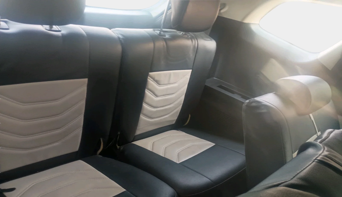 2024 KIA CARENS Premium (O) 1.5 Petrol 7 STR, Petrol, Manual, 12,073 km, interior