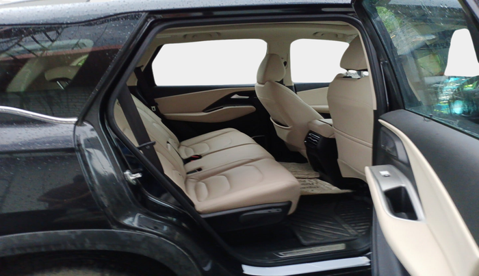 2023 MG HECTOR SHARP PRO 1.5 PETROL TURBO CVT PETROL, Petrol, Automatic, 17,914 km, interior