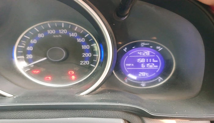 2018 Honda WR-V 1.5L I-DTEC VX MT, Diesel, Manual, 1,58,111 km, interior