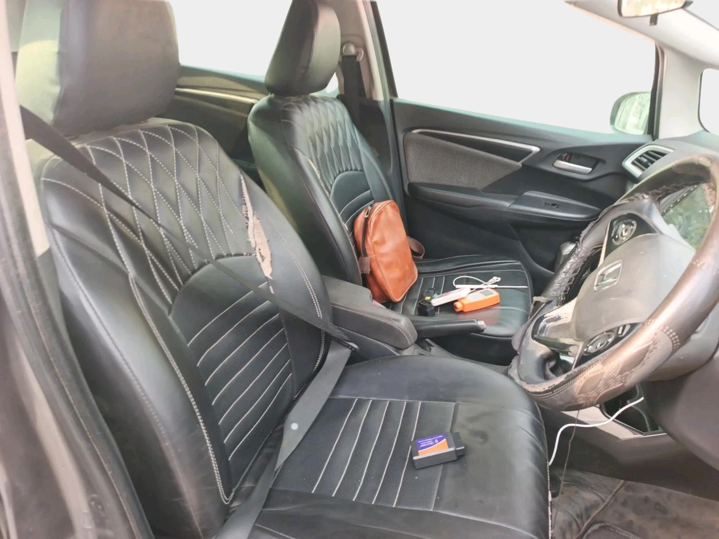 2018 Honda WR-V 1.5L I-DTEC VX MT, Diesel, Manual, 1,58,111 km, interior
