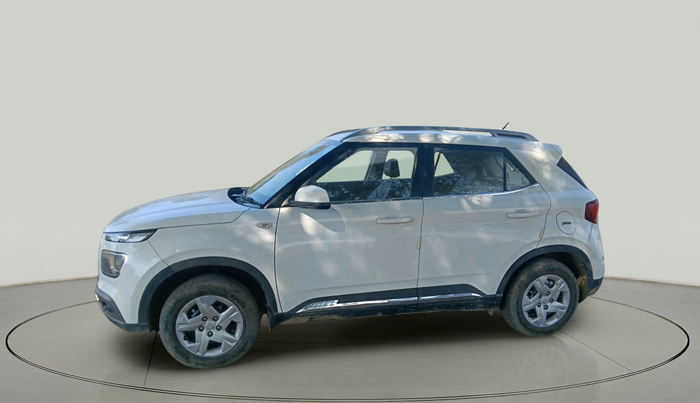 2022 Hyundai VENUE S 1.2, Petrol, Manual, 67,713 km, exterior