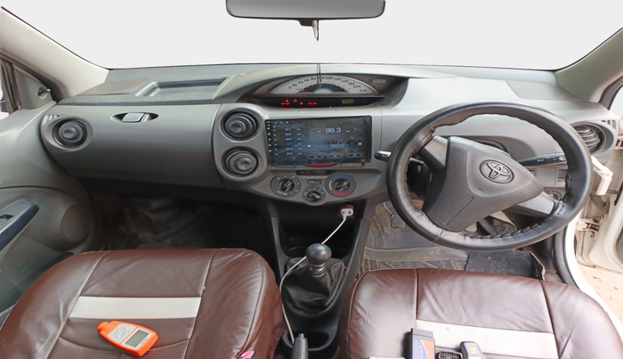 2012 Toyota Etios Liva GD, Diesel, Manual, 1,12,436 km, interior