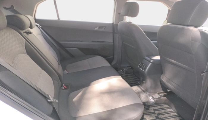 2017 Hyundai Creta SX PLUS AT 1.6 DIESEL, Diesel, Automatic, 1,57,209 km, interior