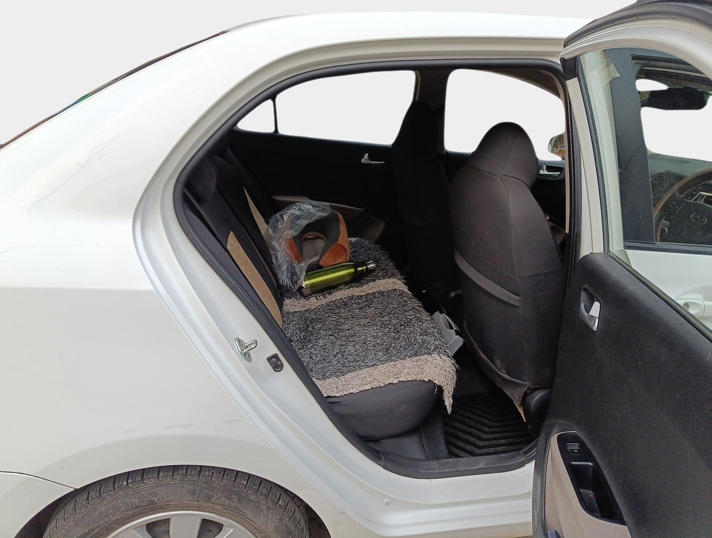 2016 Hyundai Xcent SX 1.2, Petrol, Manual, 72,386 km, interior