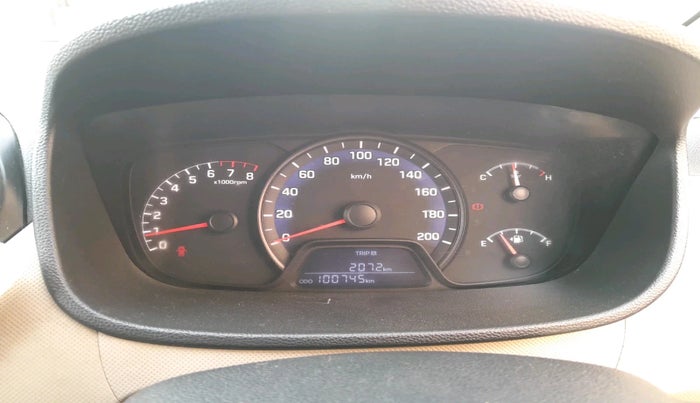 2014 Hyundai Xcent S 1.2, Petrol, Manual, 1,00,745 km, interior