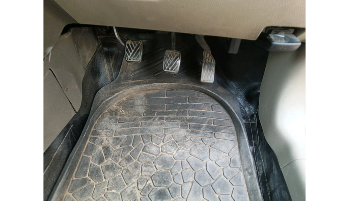 2013 Maruti SX4 ZDI, Diesel, Manual, 1,90,880 km, interior