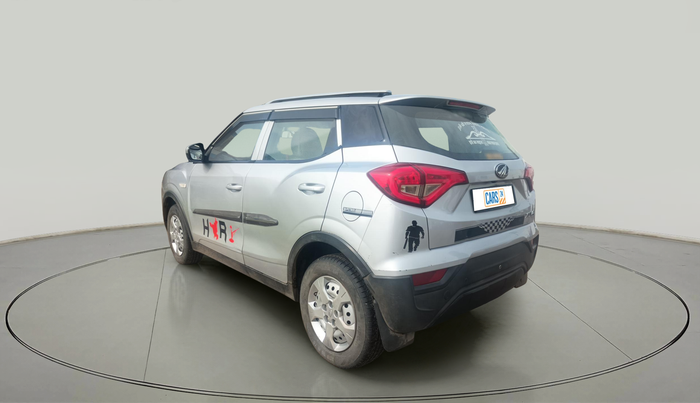 2022 Mahindra XUV300 W4 1.2 PETROL, Petrol, Manual, 69,784 km, exterior