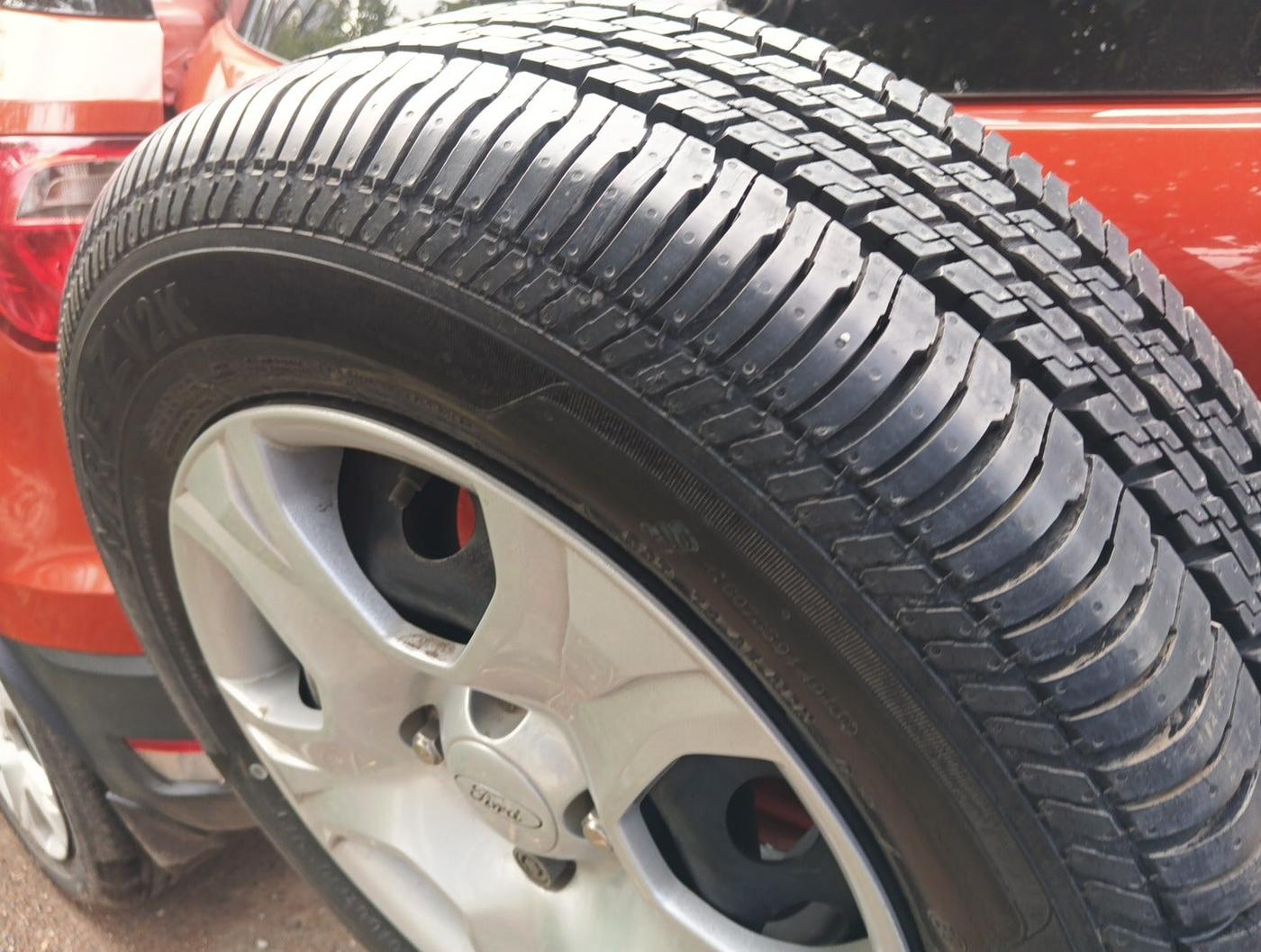 2014 Ford Ecosport TREND 1.5L PETROL, Petrol, Manual, 66,599 km, tyre