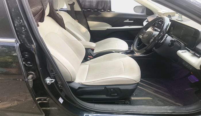 2025 Hyundai Verna SX(O) 1.5 MPI IVT , Petrol, Automatic, 11,065 km, interior