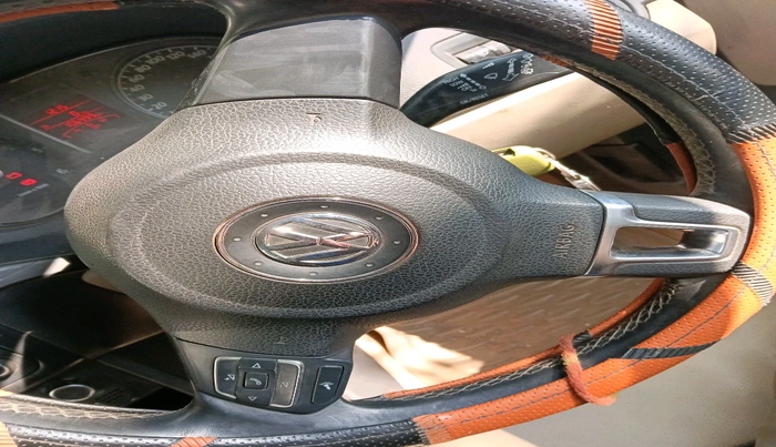 2013 Volkswagen Polo HIGHLINE DIESEL, Diesel, Manual, 1,06,499 km, interior