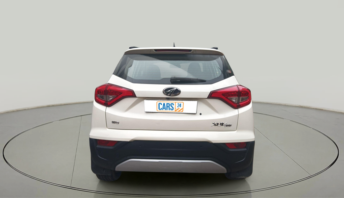 2019 Mahindra XUV300 W8 1.5 DIESEL, Diesel, Manual, 1,48,437 km, exterior