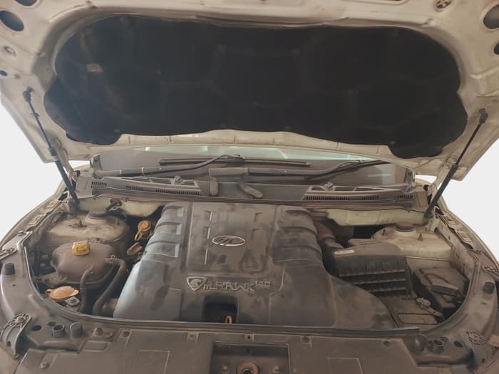 2019 Mahindra XUV500 W11, Diesel, Manual, 1,65,632 km, exterior