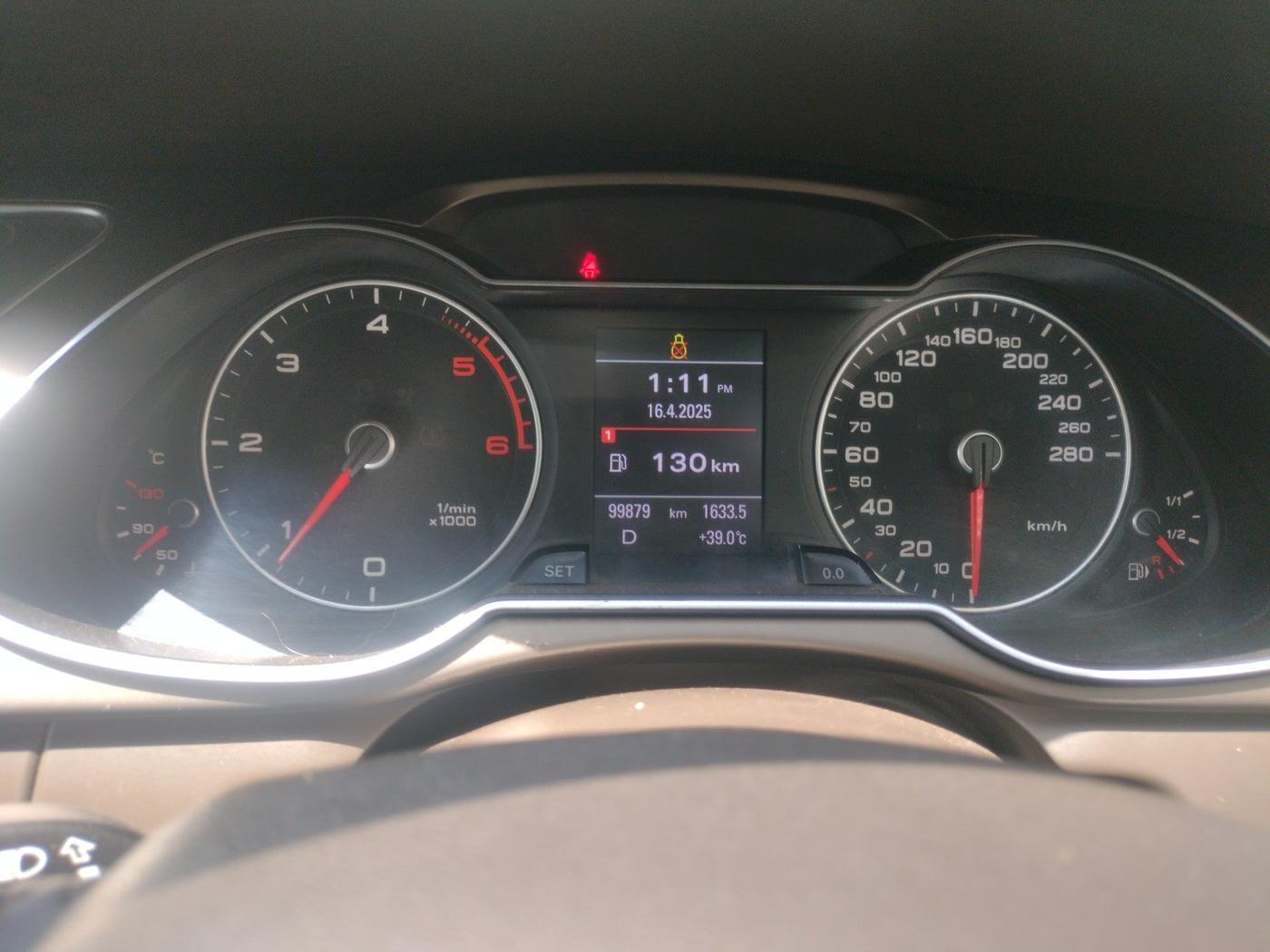2012 Audi A4 2.0 TDI 142BHP PREMIUM, Diesel, Automatic, 99,879 km, interior