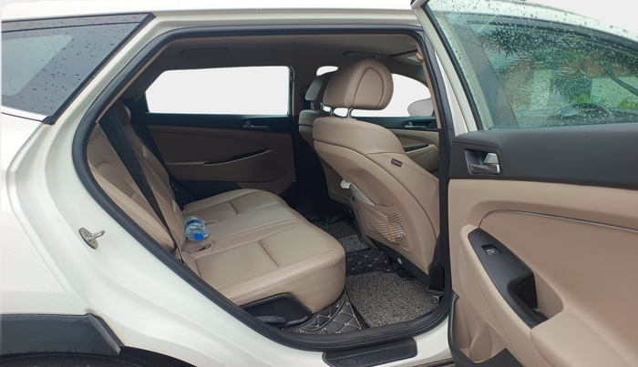 2018 Hyundai Tucson GLS 2WD AT DIESEL, Diesel, Automatic, 1,26,000 km, interior