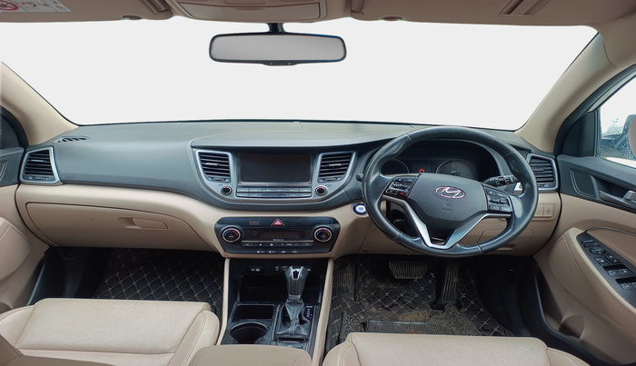 2018 Hyundai Tucson GLS 2WD AT DIESEL, Diesel, Automatic, 1,26,000 km, interior
