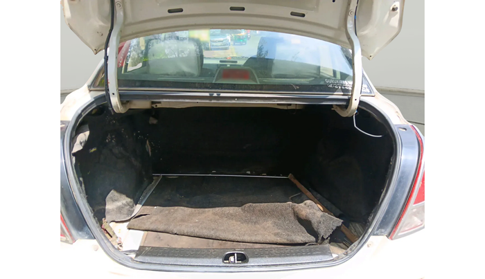 2011 Maruti Swift Dzire VXI, Petrol, Manual, 92,364 km, exterior