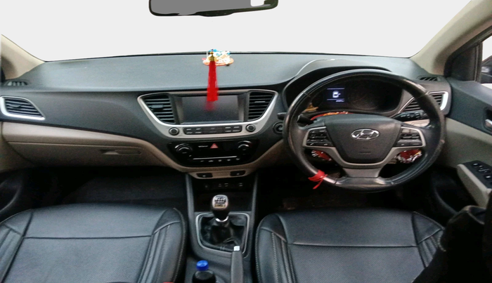 2018 Hyundai Verna 1.6 VTVT SX O, Petrol, Manual, 84,351 km, interior